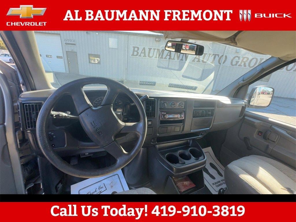 used 2005 GMC Savana 2500 car, priced at $5,994