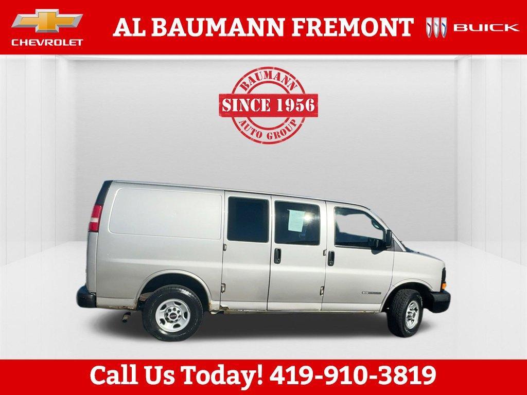 used 2005 GMC Savana 2500 car, priced at $5,994