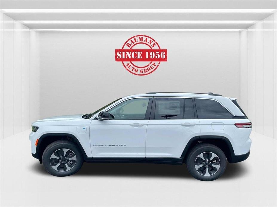 new 2024 Jeep Grand Cherokee 4xe car, priced at $50,147