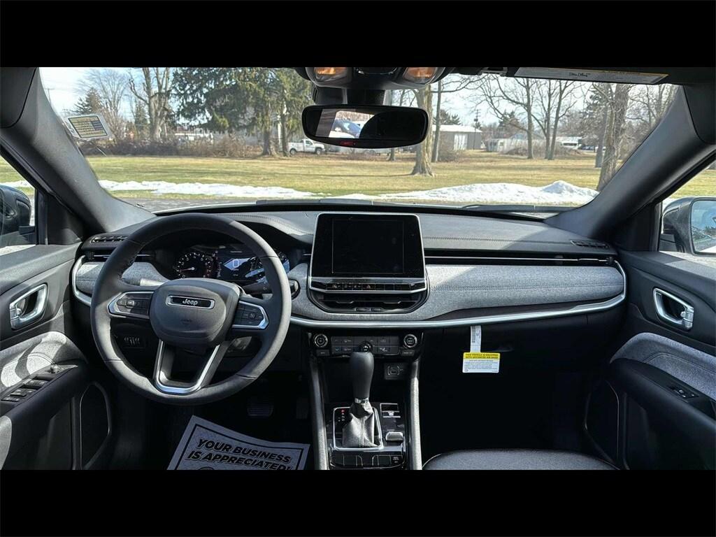 new 2025 Jeep Compass car, priced at $25,822