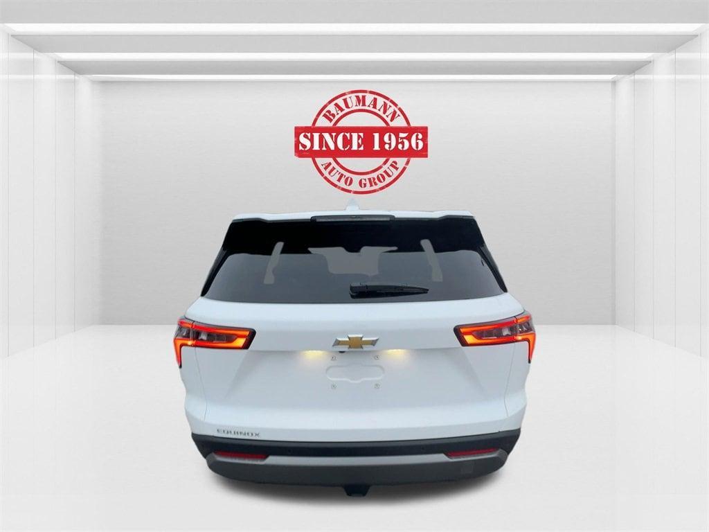 new 2026 Chevrolet Equinox car, priced at $32,545