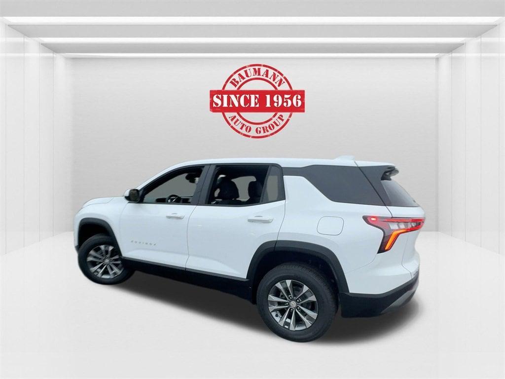 new 2026 Chevrolet Equinox car, priced at $32,545