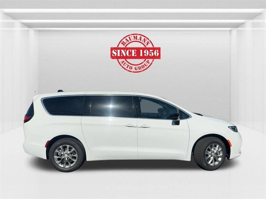 new 2026 Chrysler Pacifica car, priced at $46,110