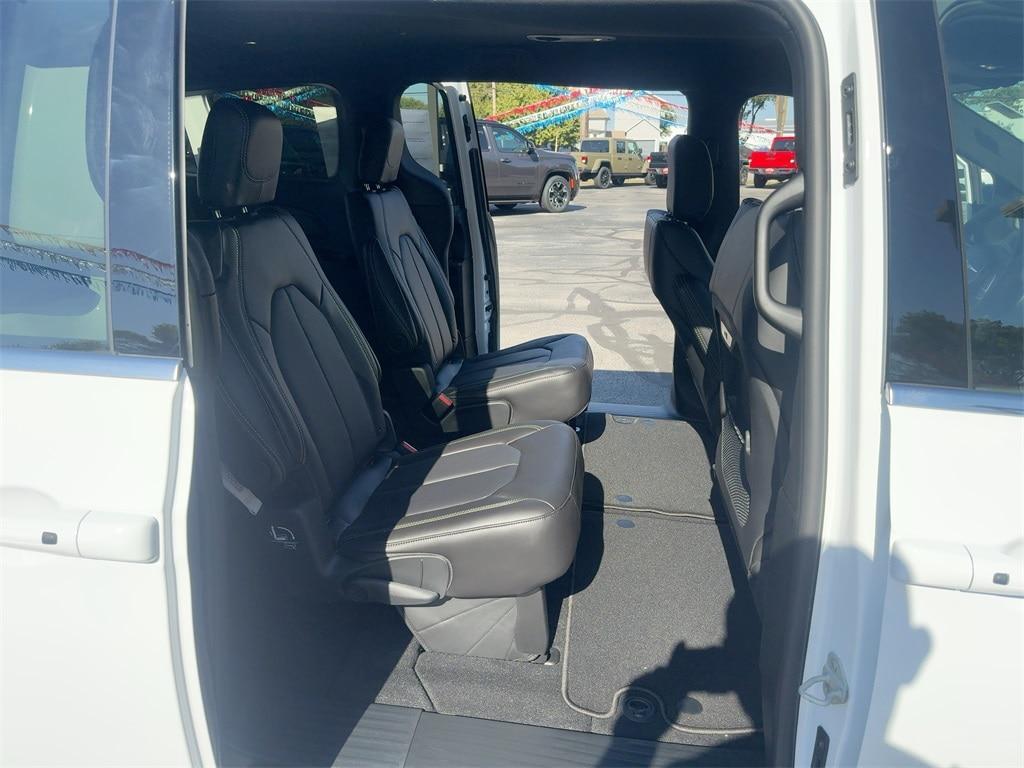 new 2026 Chrysler Pacifica car, priced at $46,110
