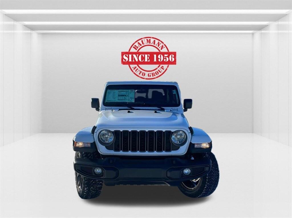 new 2025 Jeep Gladiator car, priced at $41,290