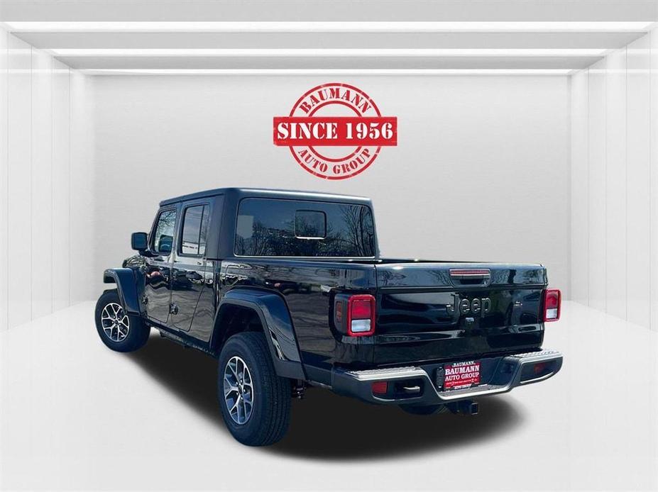 new 2024 Jeep Gladiator car, priced at $46,872