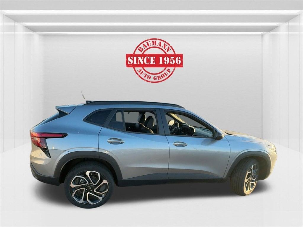 new 2025 Chevrolet Trax car, priced at $26,930