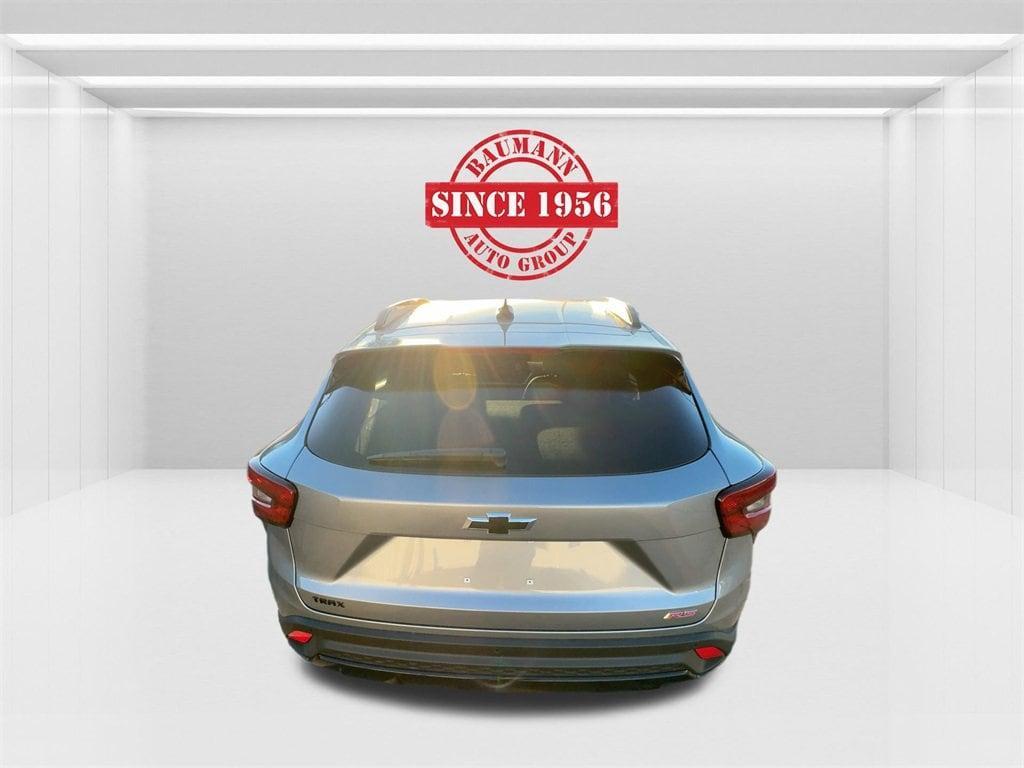 new 2025 Chevrolet Trax car, priced at $26,930