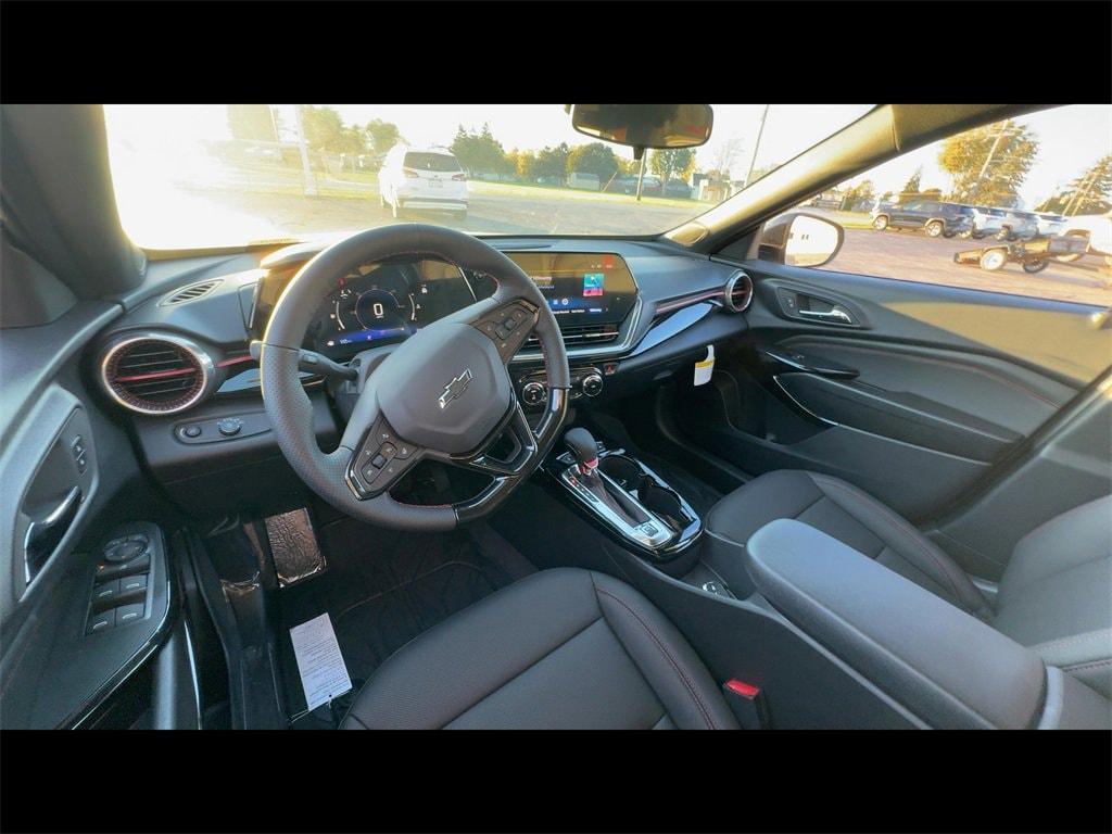 new 2025 Chevrolet Trax car, priced at $26,930