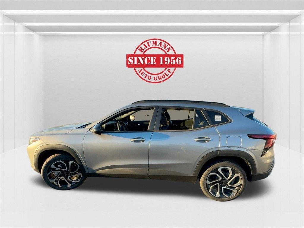 new 2025 Chevrolet Trax car, priced at $26,930