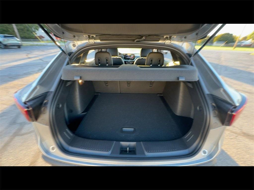 new 2025 Chevrolet Trax car, priced at $26,930