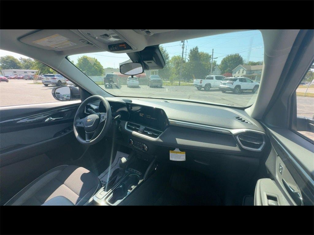 new 2026 Chevrolet TrailBlazer car, priced at $26,345