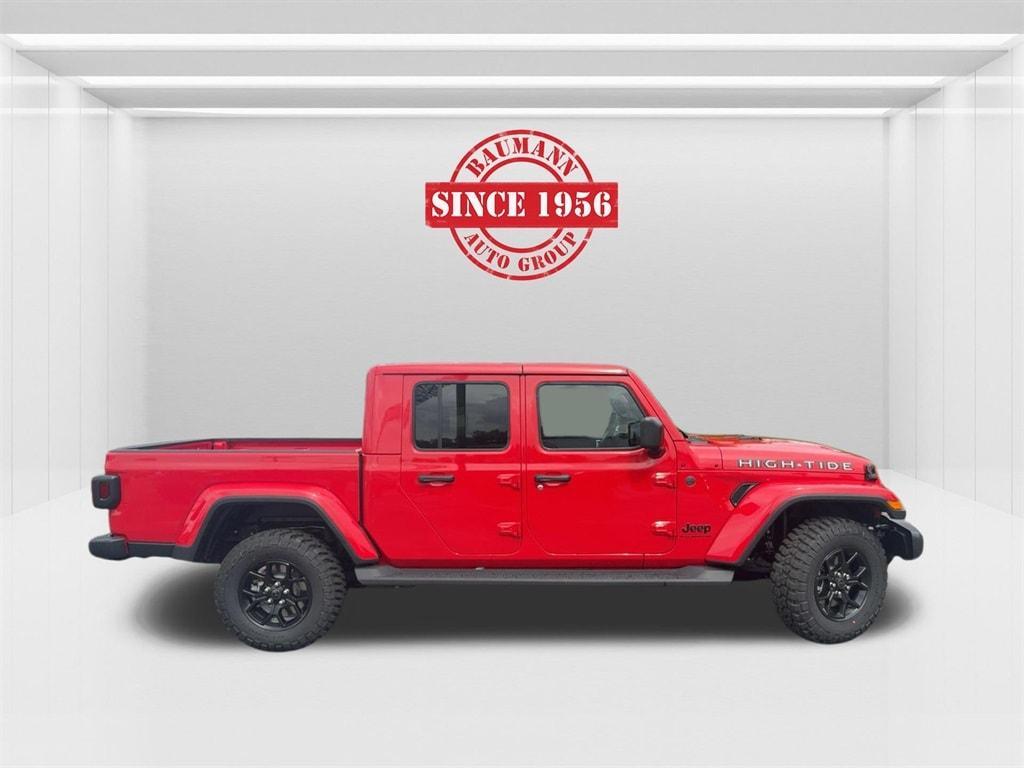 new 2025 Jeep Gladiator car, priced at $45,327