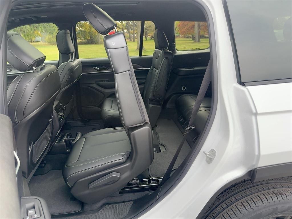 new 2025 Jeep Grand Cherokee L car, priced at $53,735