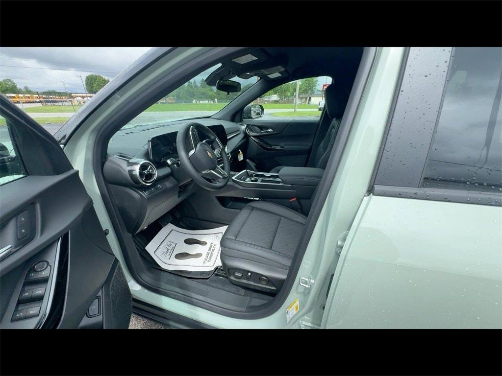 new 2026 Chevrolet Equinox car, priced at $32,790