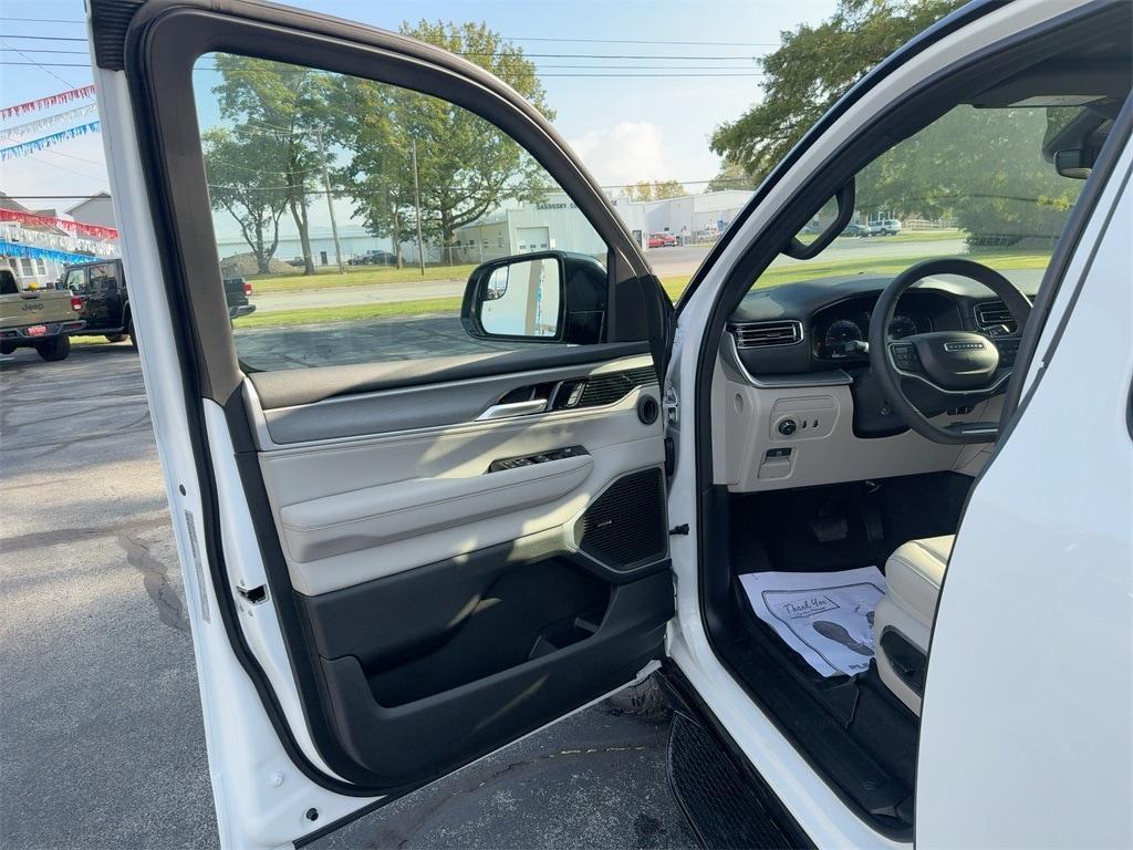 new 2025 Jeep Wagoneer car, priced at $74,835