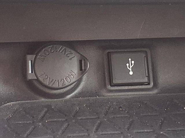 used 2022 Toyota RAV4 Hybrid car, priced at $29,008