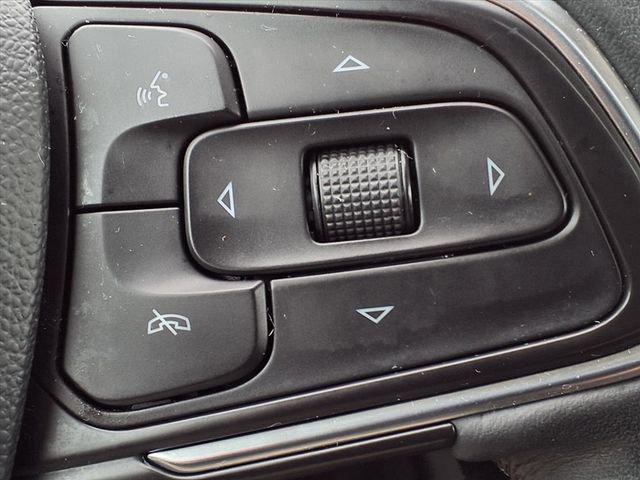 used 2021 Buick Envision car, priced at $26,500
