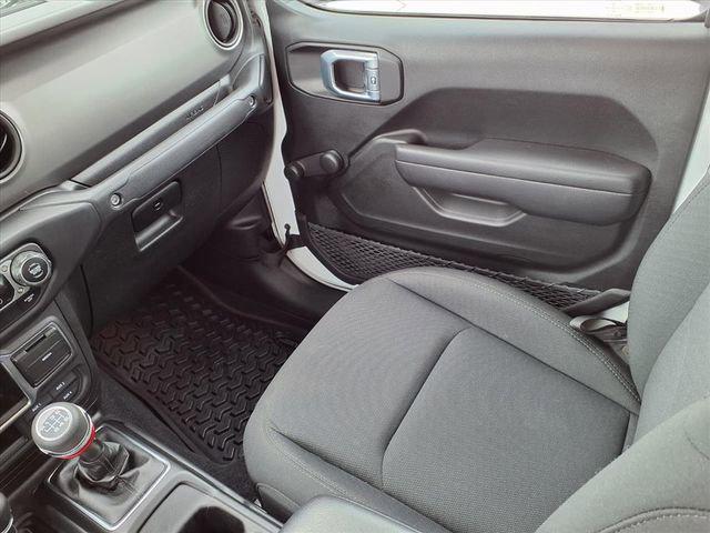 used 2023 Jeep Gladiator car, priced at $33,933