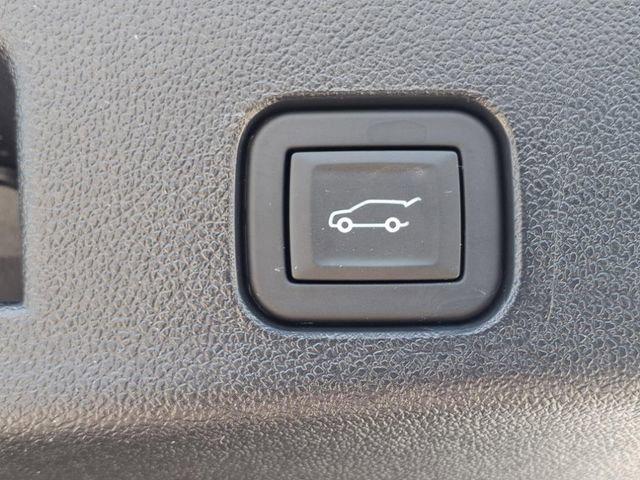 used 2024 Chevrolet Traverse car, priced at $48,500