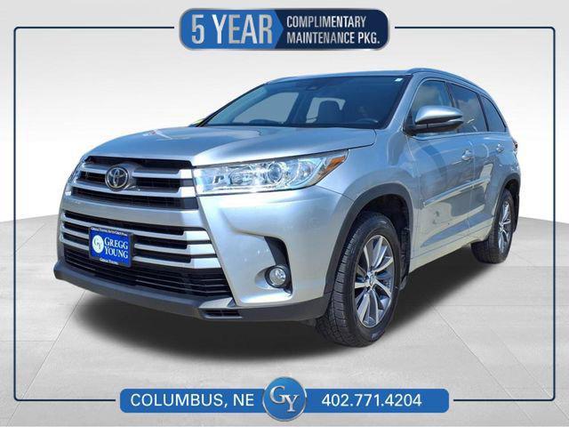 used 2017 Toyota Highlander car, priced at $26,000