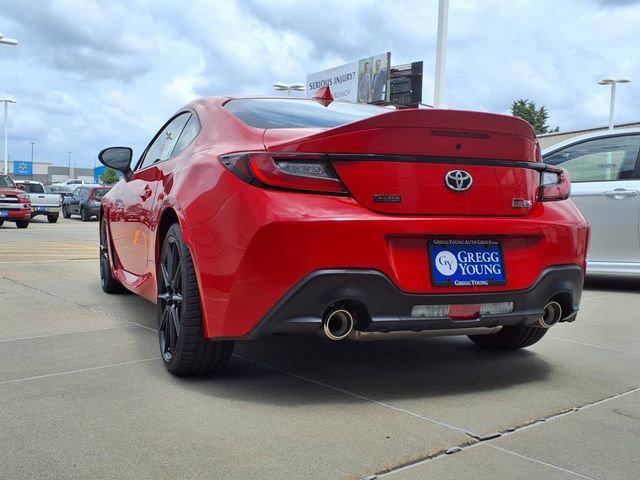new 2025 Toyota GR86 car, priced at $34,576