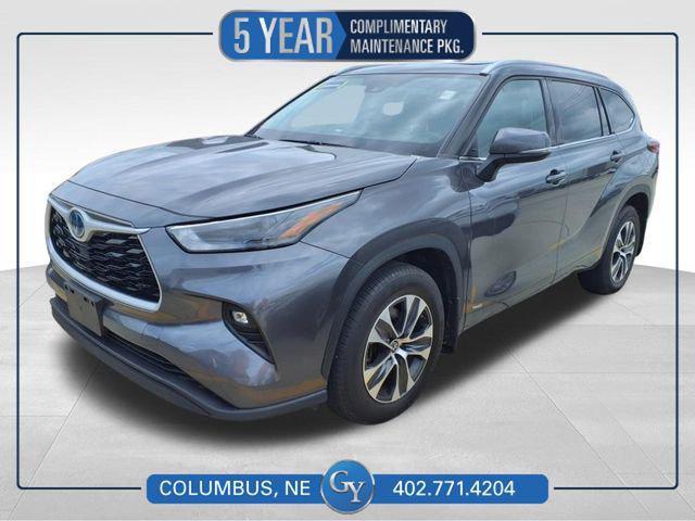 used 2022 Toyota Highlander Hybrid car, priced at $37,750