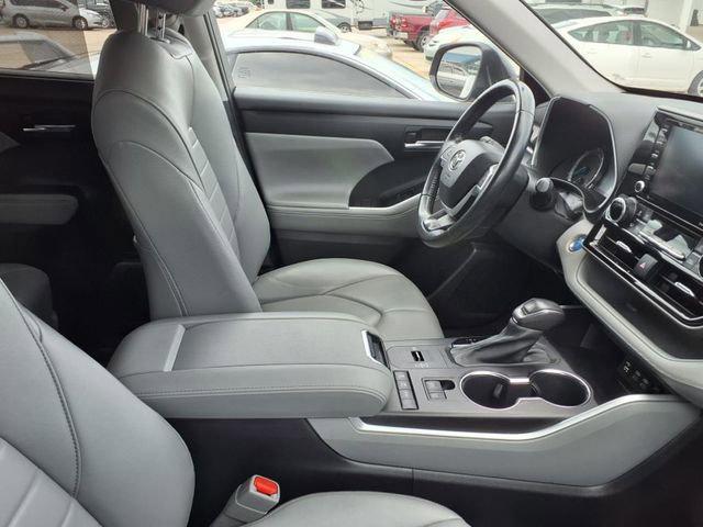 used 2022 Toyota Highlander Hybrid car, priced at $37,750
