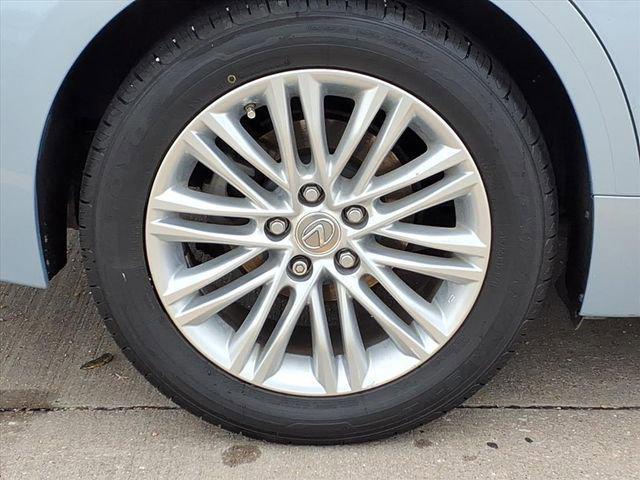 used 2013 Lexus ES 350 car, priced at $14,500