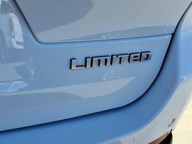 used 2025 Jeep Grand Cherokee L car, priced at $42,000