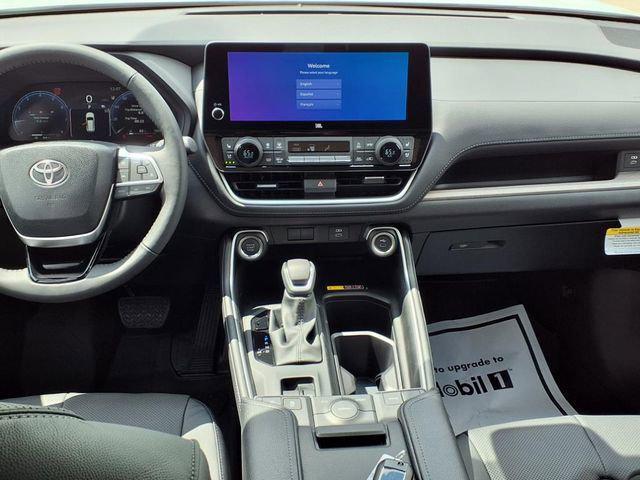 new 2025 Toyota Grand Highlander car, priced at $50,663