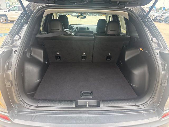 used 2020 Jeep Cherokee car, priced at $22,900