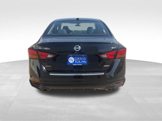 used 2022 Nissan Altima car, priced at $23,400