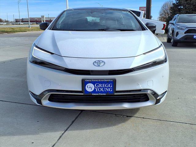 new 2026 Toyota Prius Plug-In Hybrid car, priced at $44,094