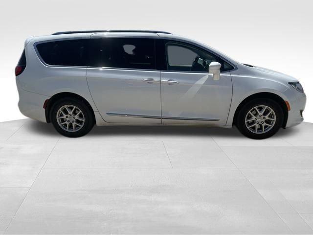 used 2020 Chrysler Pacifica car, priced at $17,750