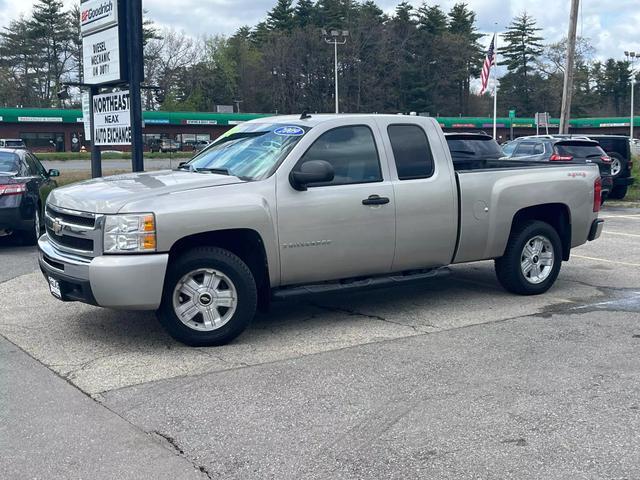 used 2009 Chevrolet Silverado 1500 car, priced at $12,995