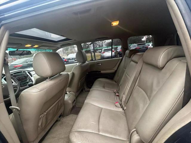 used 2007 Toyota Highlander car, priced at $8,995