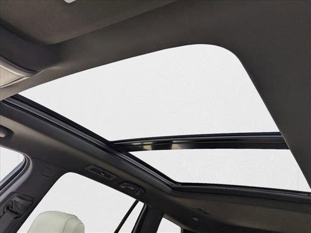 used 2023 Cadillac XT6 car, priced at $31,106