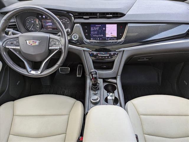 used 2023 Cadillac XT6 car, priced at $31,106