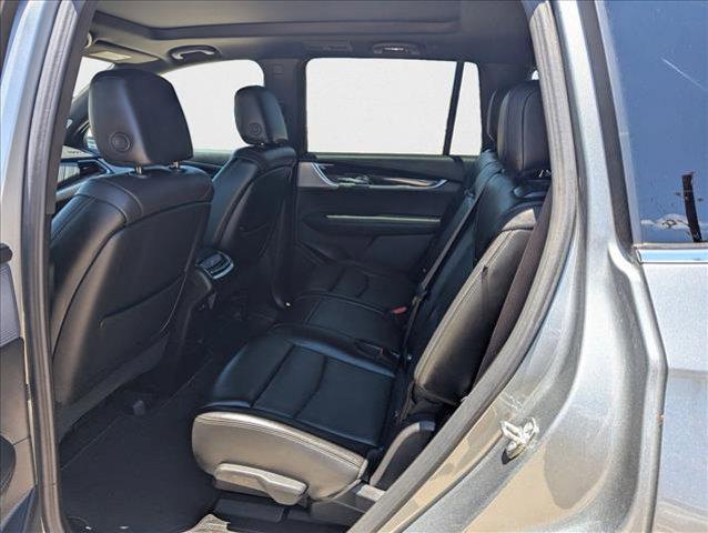 used 2024 Cadillac XT6 car, priced at $41,806
