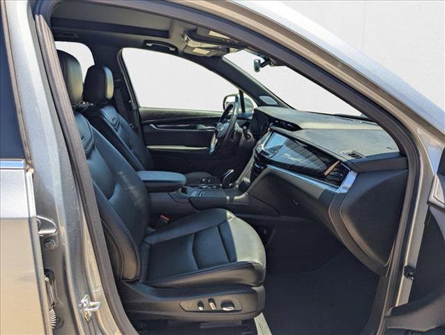 used 2024 Cadillac XT6 car, priced at $41,806