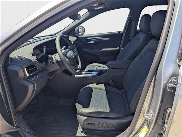 new 2025 Buick Envista car, priced at $26,935
