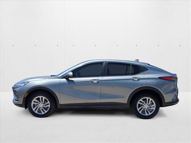 new 2025 Buick Envista car, priced at $26,935