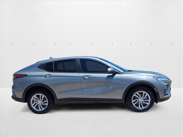 new 2025 Buick Envista car, priced at $26,935
