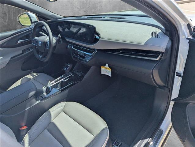 new 2025 Buick Envista car, priced at $32,185
