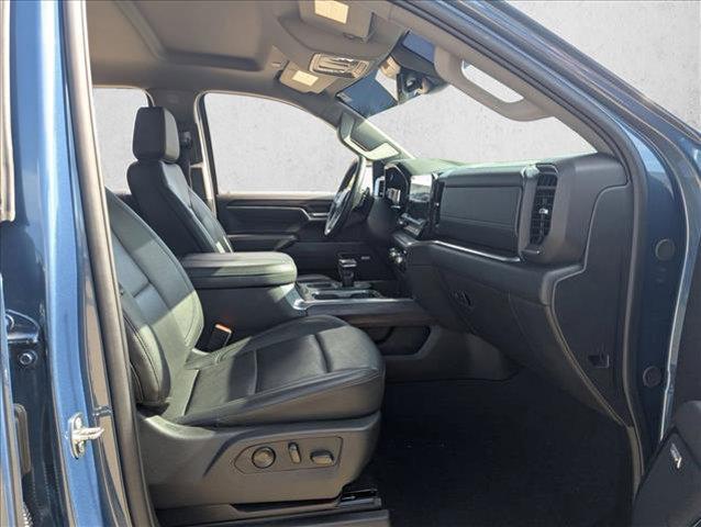 used 2024 GMC Sierra 1500 car, priced at $43,201