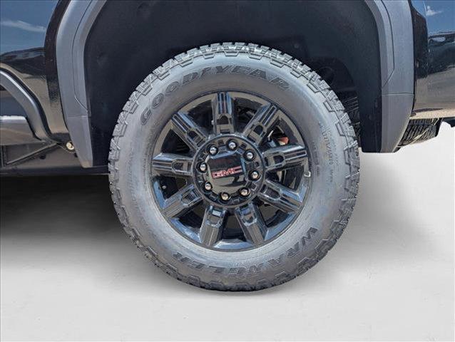 new 2025 GMC Sierra 2500 car, priced at $77,497