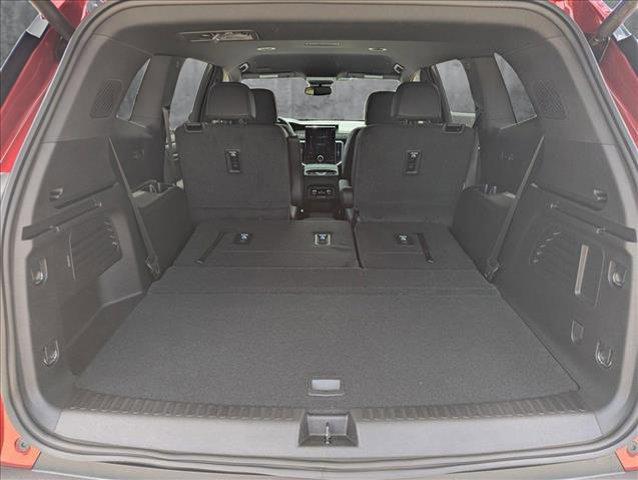 new 2025 GMC Acadia car, priced at $50,425
