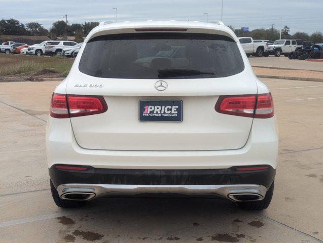 used 2019 Mercedes-Benz GLC 300 car, priced at $22,998