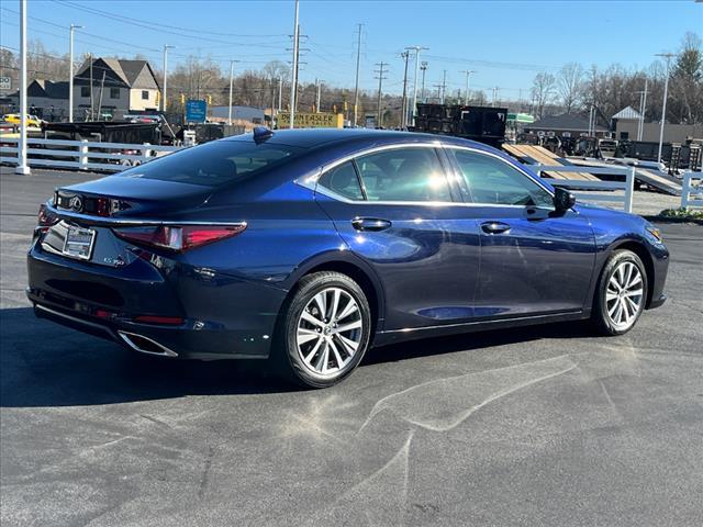 used 2020 Lexus ES 350 car, priced at $30,999